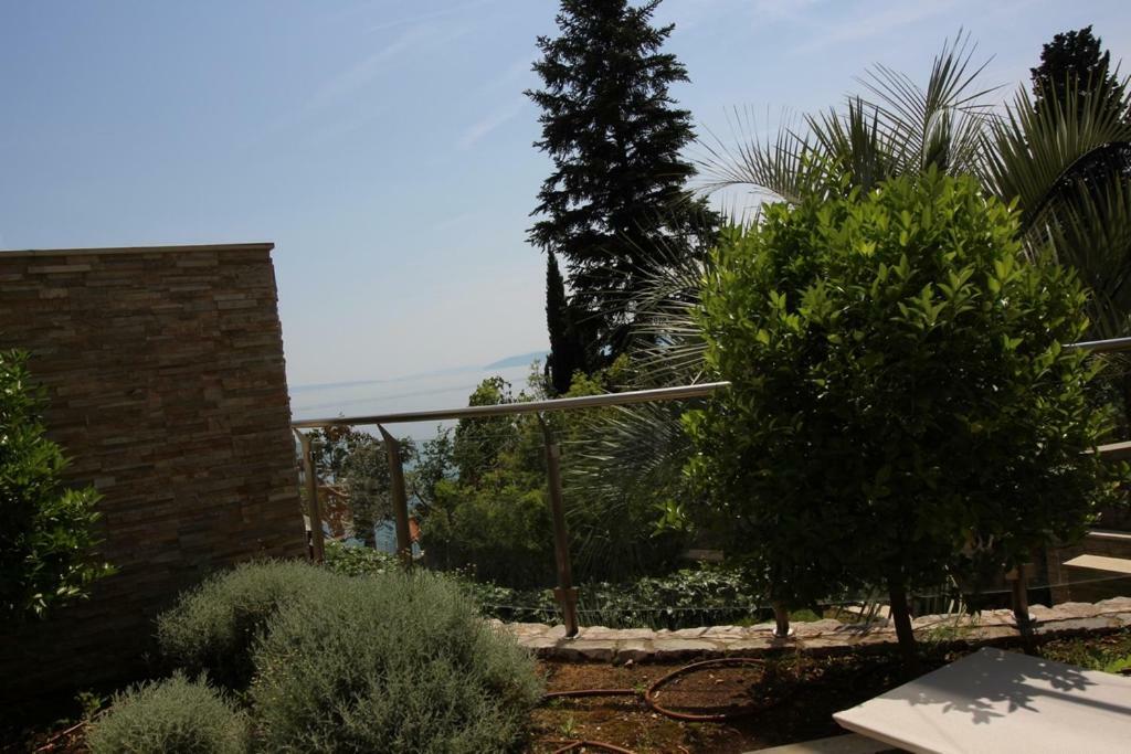 Deluxe Apartment Volosko Opatija Exteriör bild